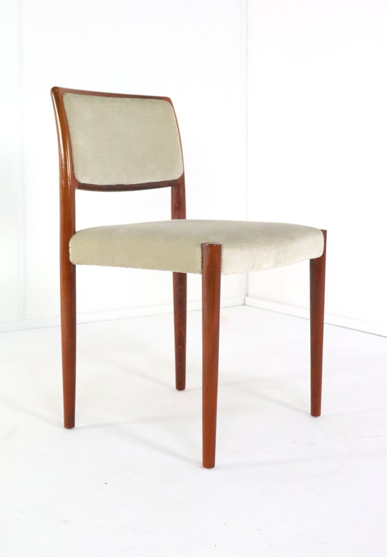 Image 1 of Ensemble de 4 chaises Niels O Möller modèle 80 en bois de rose vintage