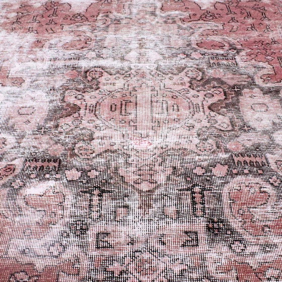 Image 1 of Tapis persan Vintage 247X195 No.2310