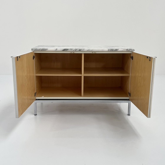 Image 1 of Cabinet de direction avec dessus en marbre par Florence Knoll pour Knoll Int, 1960S