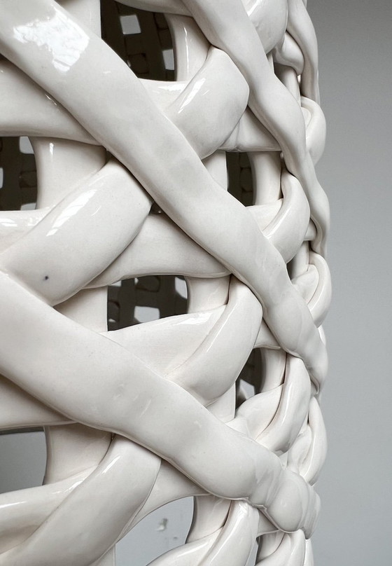 Image 1 of Pols Potten Lampe suspendue en porcelaine tissée (nouvelle et par pièce), après 2000