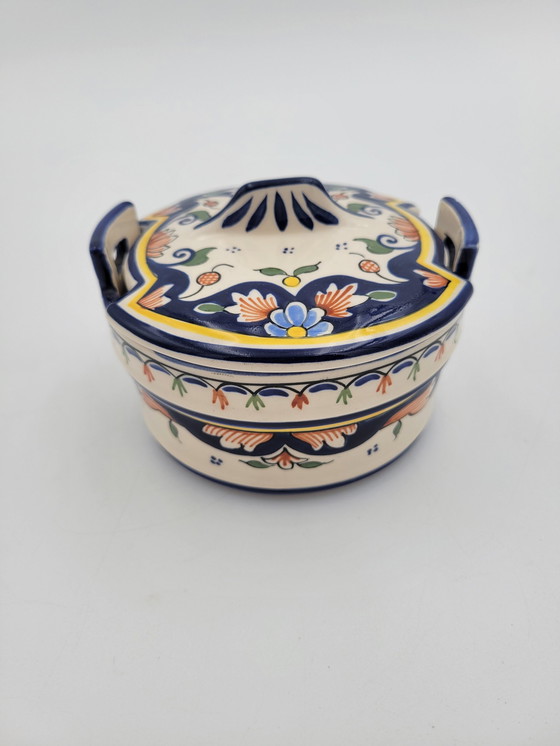 Image 1 of Pot Avec Couvercle En Porcelaine De Rouen