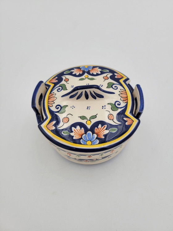 Image 1 of Pot Avec Couvercle En Porcelaine De Rouen