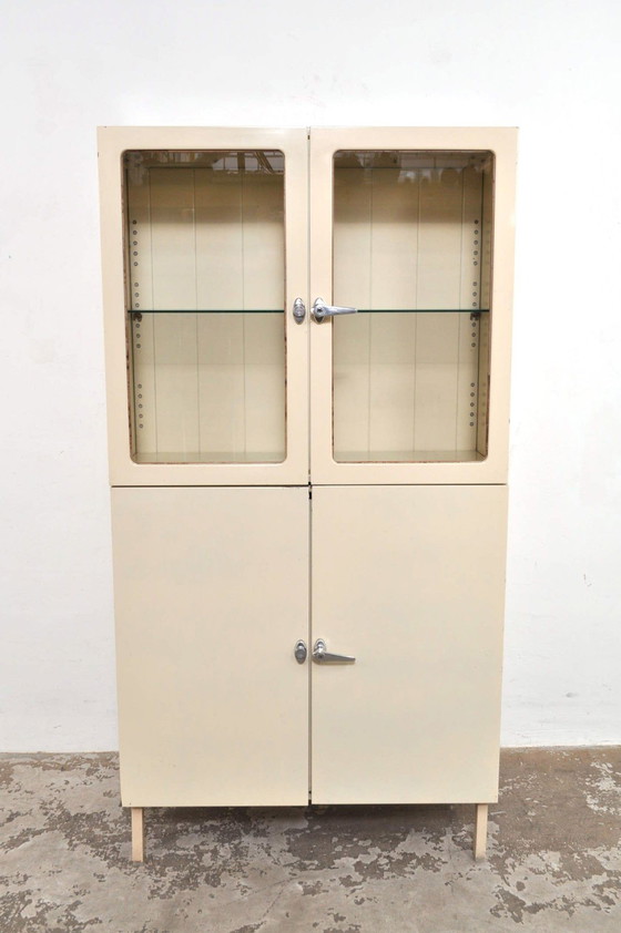 Image 1 of Armoire d'apothicaire / Vitrine Vintage