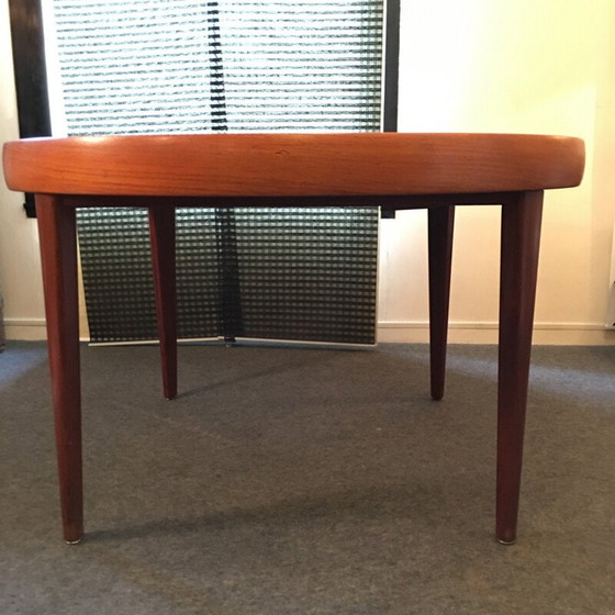 Image 1 of Table ronde à rallonge scandinave en teck - années 1950