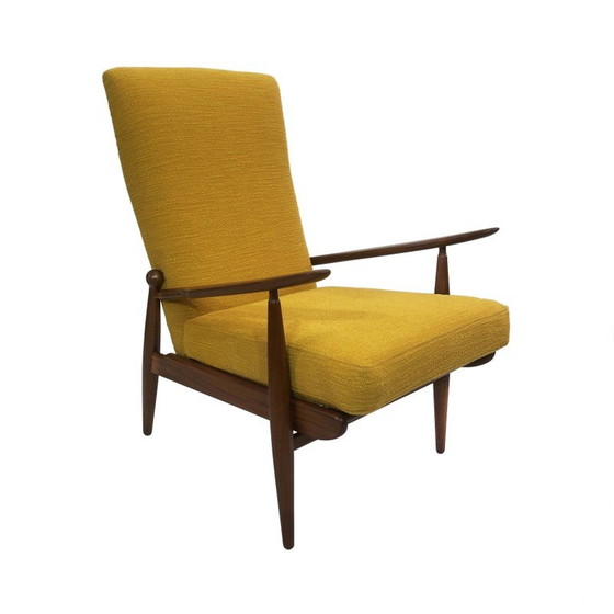 Image 1 of Fauteuil vintage en bois de noyer et tissu jaune, Angleterre 1960