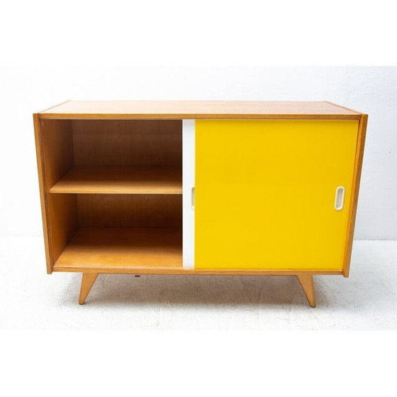 Image 1 of Buffet vintage en hêtre "U-452" par Jiří Jiroutek, Tchèque 1960