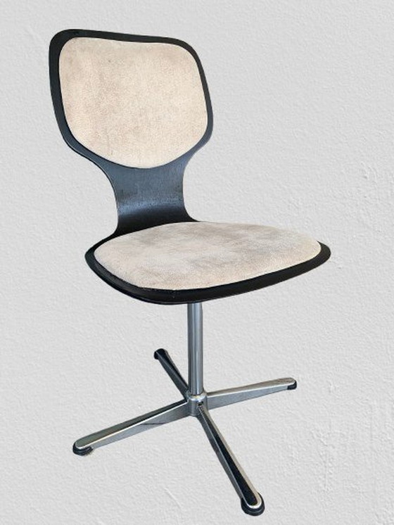 Image 1 of Fauteuils pivotants de l'ère spatiale