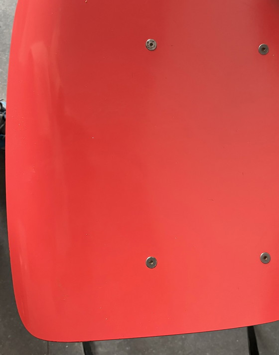 Image 1 of 4 Chaises Red Revolt Friso Kramer Ahrend '60