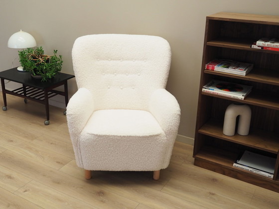 Image 1 of Fauteuil blanc, Design scandinave, Production : Danemark