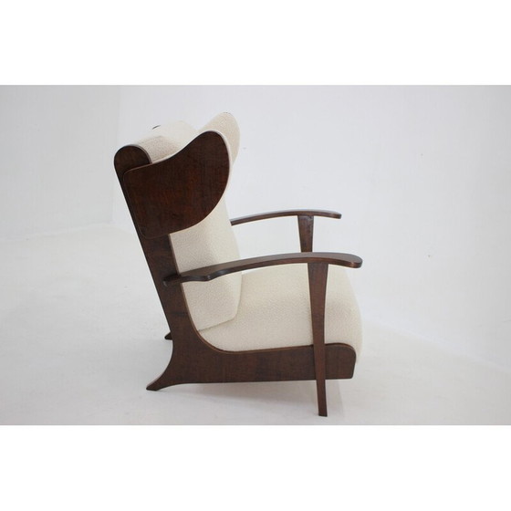Image 1 of Fauteuil Wing vintage en hêtre et laine bouclée, Tchécoslovaquie 1940