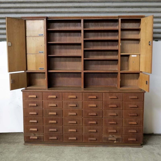 Image 1 of Armoire à pharmacie vintage