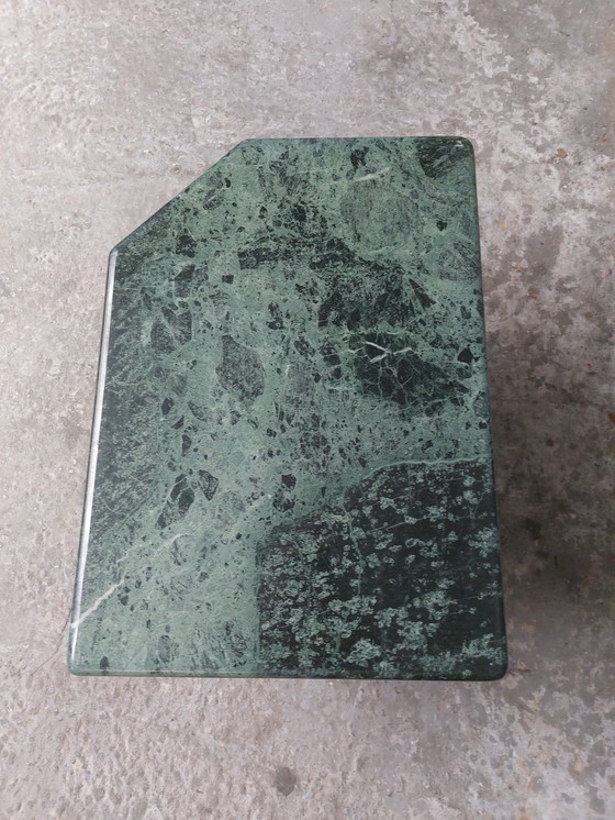 Image 1 of Table basse en marbre vert