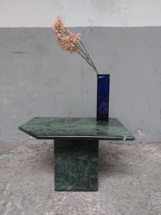 Image 1 of Table basse en marbre vert