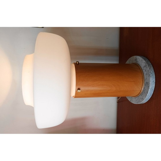 Image 1 of Lampe de bureau vintage en verre opalin et bois, 1970