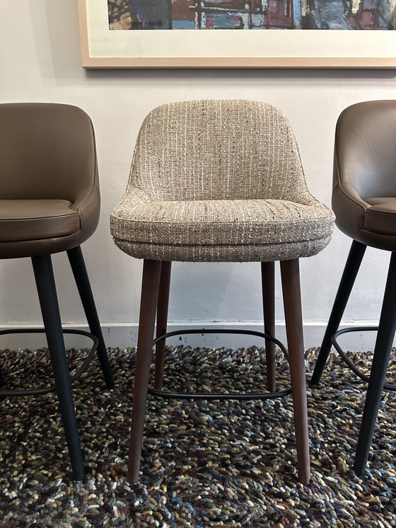 Image 1 of Nouveau 3X Walter Knoll 375 Barkruk