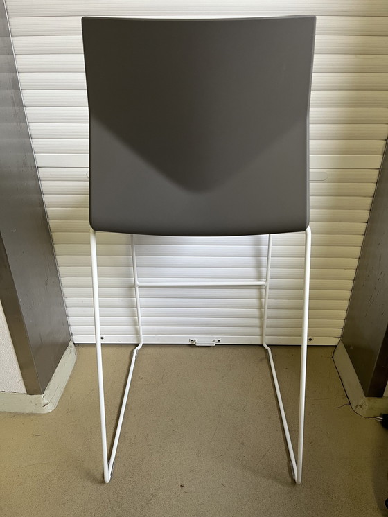 Image 1 of Tabouret de bar en toile