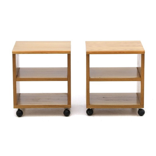 Paire de tables de chevet vintage en bois avec roulettes, Italie 1970
