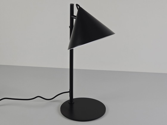 Image 1 of Design moderne danois - Lampe de table Frandsen Benjamin - Dessinée par Benny Frandsen, 2000S.