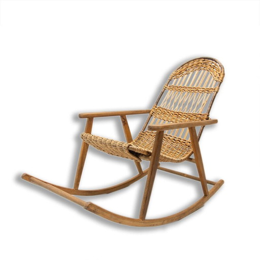Chaise à bascule en osier du milieu du siècle, Tchécoslovaquie Années 1960
