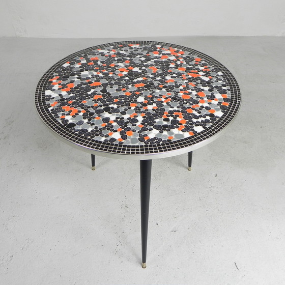 Image 1 of Table ronde avec mosaïque, table de salle à manger, table de cuisine, années 1950