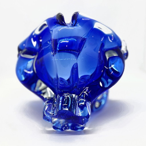 Cendrier vintage en cobalt par J. Hospodka pour Chribska Sklarna, Tchécoslovaquie 1960