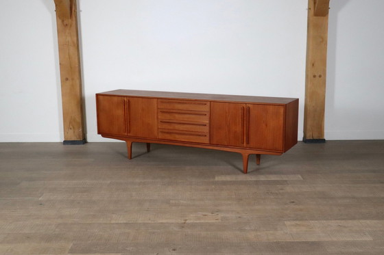 Image 1 of Buffet moderne du milieu du siècle en teck, Danemark, années 1960