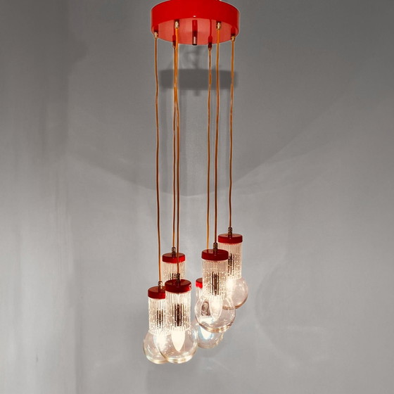Image 1 of 1x Lustre vintage rouge « Cascada » de style Stilnovo, Italie, années 1950