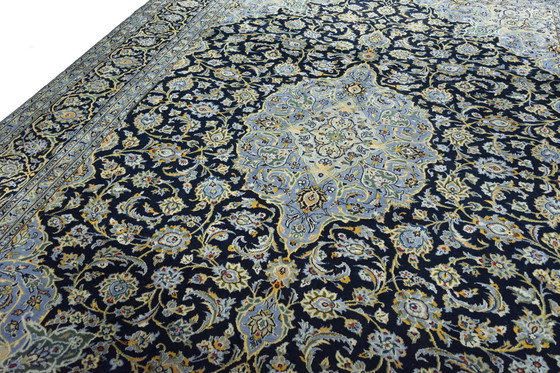 Image 1 of Tapis Keshan noué à la main 401 X 302 cm