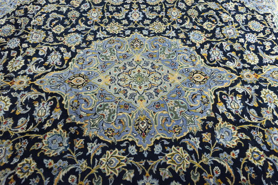 Image 1 of Tapis Keshan noué à la main 401 X 302 cm