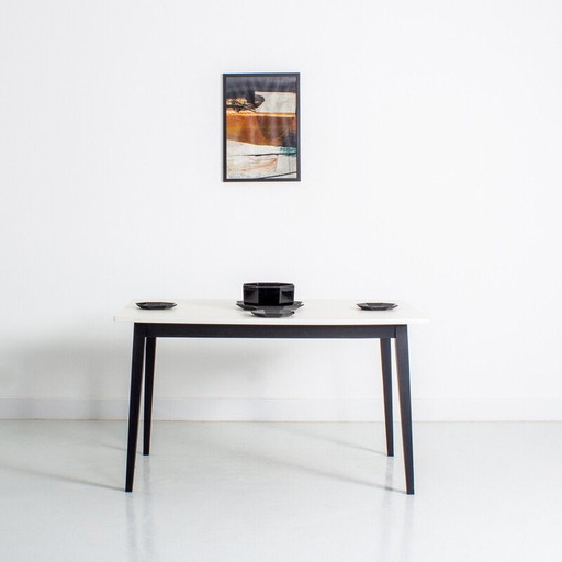 Ensemble de 4 tables de salle à manger vintage en bois