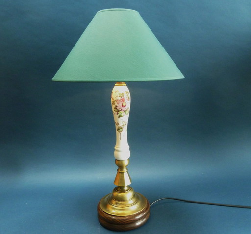 Lampe de table vintage à poignée de pompe à bière tirée à la main