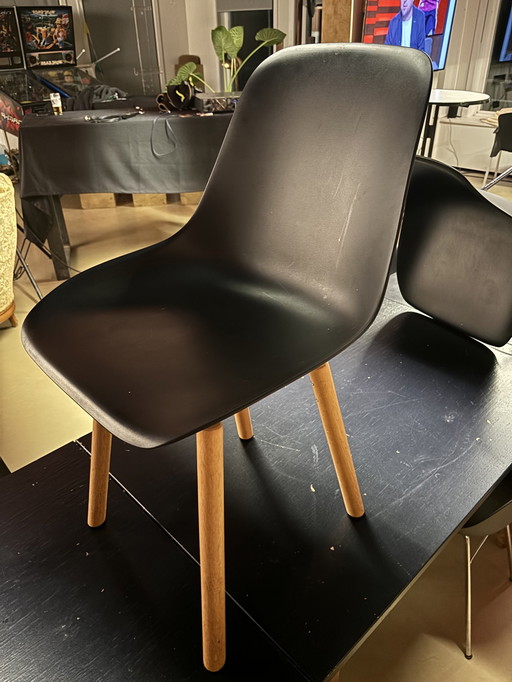 4x V9 Side Chair Shell Kubikoff