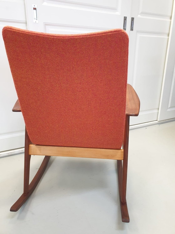 Image 1 of Fauteuil à bascule Van Teeffelen