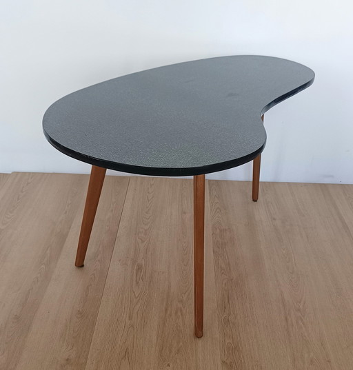 Grande table d'appoint des années 50