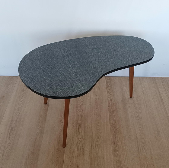 Image 1 of Grande table d'appoint des années 50