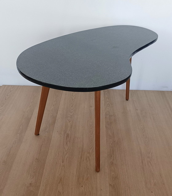 Image 1 of Grande table d'appoint des années 50