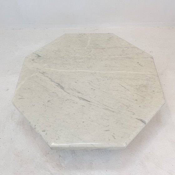 Image 1 of Table basse octogonale en marbre, Italie 1980