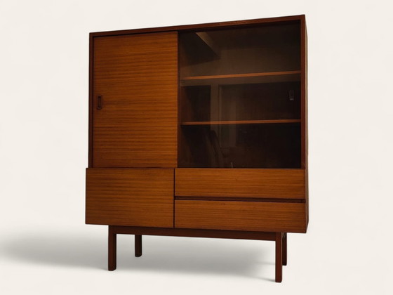 Image 1 of Vitrine Mid Century