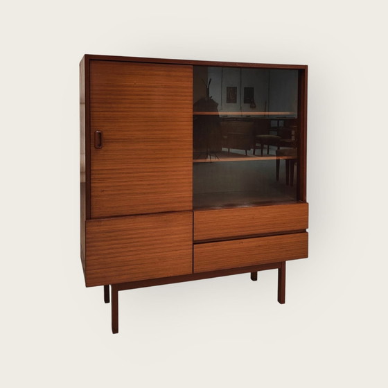 Image 1 of Vitrine Mid Century