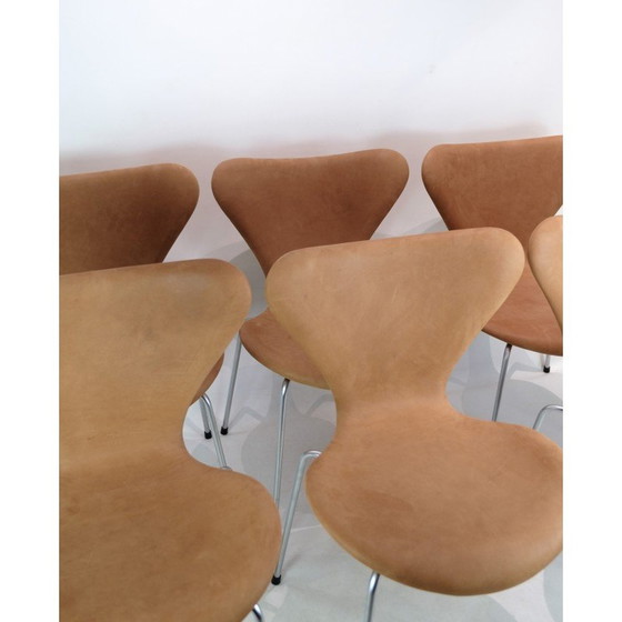 Image 1 of Ensemble de 6 chaises Seven 3107 vintage par Arne Jacobsen pour Fritz Hansen