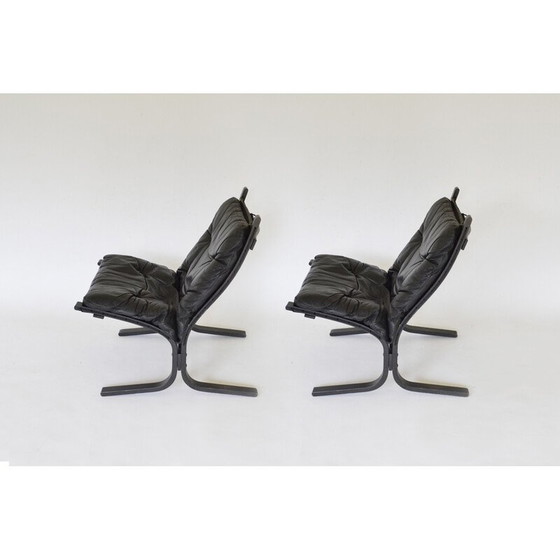 Image 1 of Paire de fauteuils Siesta en cuir noir vintage par Ingmar Relling pour Westnofa, Norvège 1960s