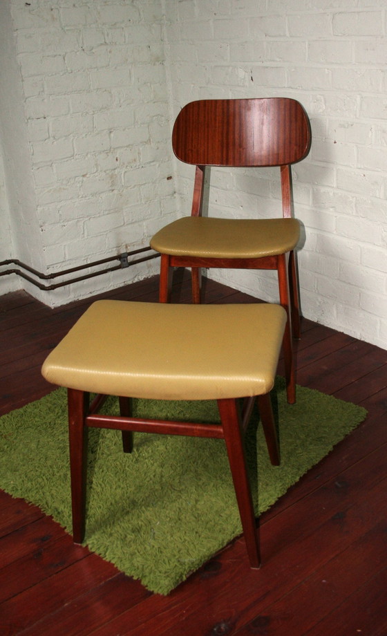 Chaise vintage restaurée avec pouf assorti – Fauteuils, Wood, Skai (photo 3 of 18)