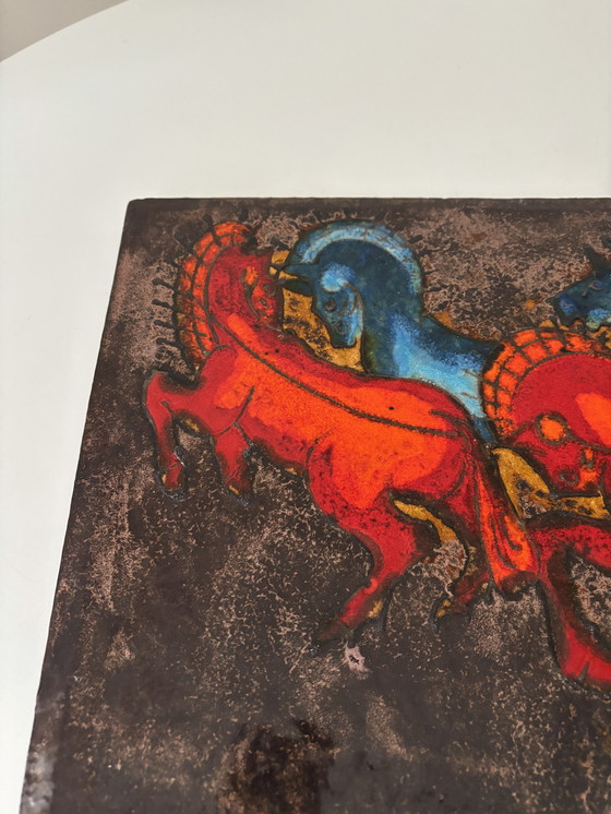 Image 1 of Allemagne de l'Ouest Céramique 1970 Grand carreau mural Scène de bataille