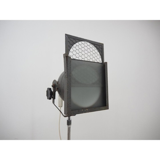 Image 1 of Lampe de théâtre tripode vintage, Tchécoslovaquie