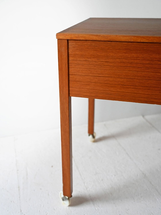 Image 1 of Armoire scandinave en teck des années 1950 avec compartiments