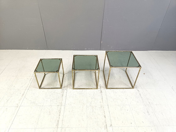 Image 1 of Tables gigognes en laiton et faux bambou, 1960S