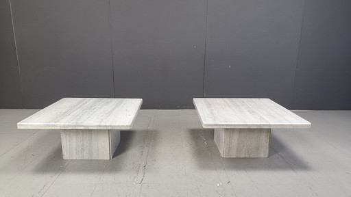 Paire de tables basses en marbre blanc, 1970S