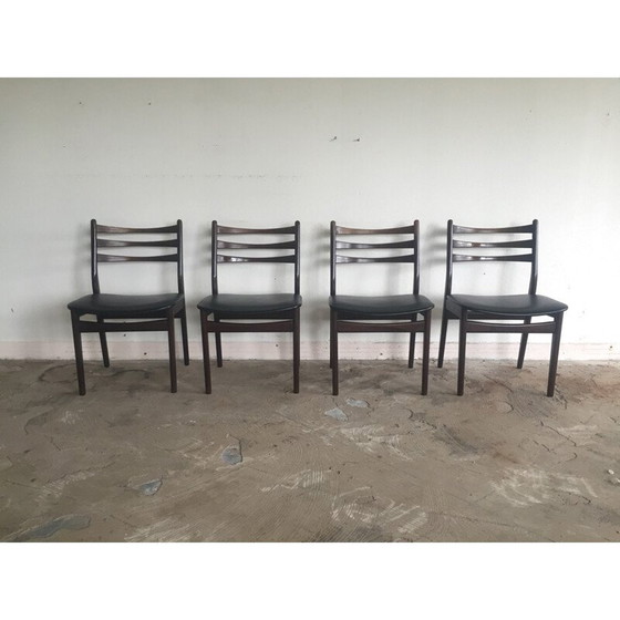 Image 1 of Ensemble de 4 chaises vintage en bois et simili cuir, 1950
