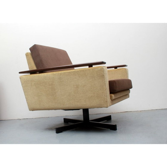 Image 1 of Fauteuil club vintage pivotant en mohair-velours, 1960s