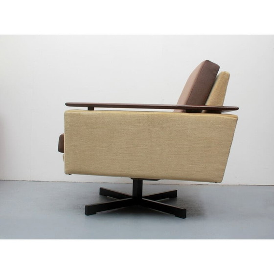 Image 1 of Fauteuil club vintage pivotant en mohair-velours, 1960s